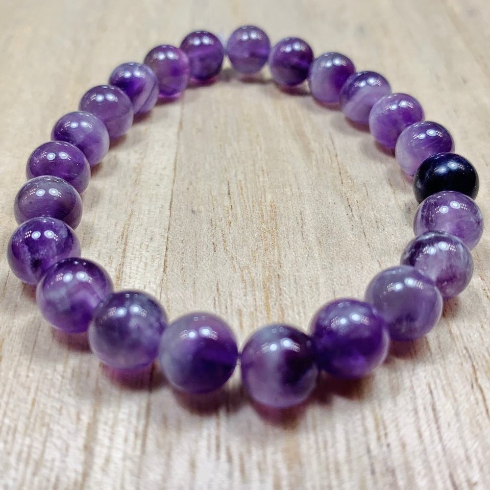 Purple Amethyst Handmade Chakra Stretch Bracelet - Picture 6 of 9